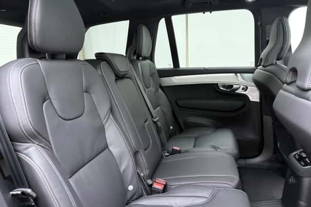 Volvo XC90 (2026) thumbnail 6