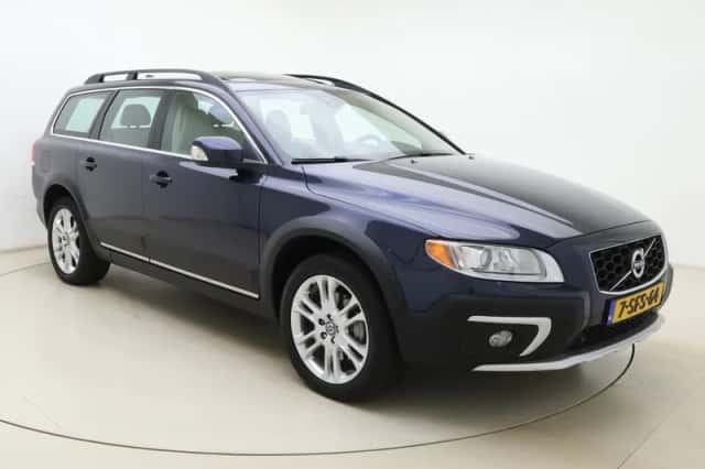 Volvo XC70 (2013) thumbnail 1