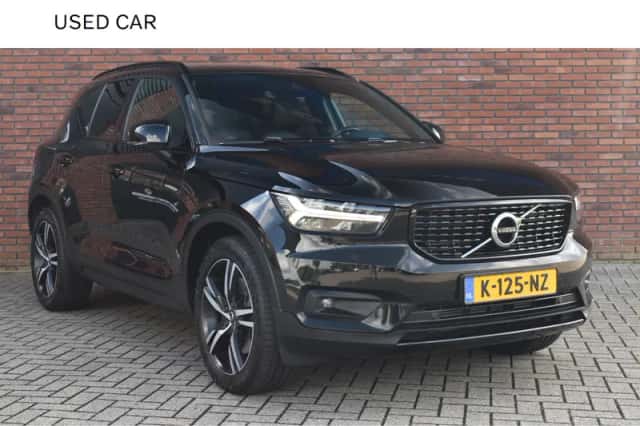 Volvo XC40 (2021) thumbnail 1