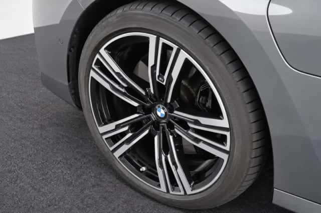 BMW 7-Serie (2023) thumbnail 6