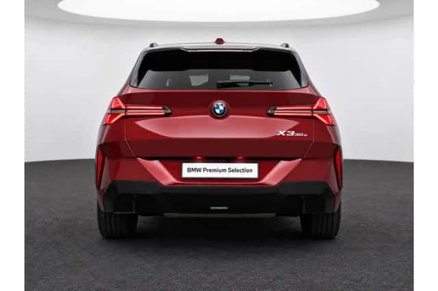 BMW X3 (2026) thumbnail 3