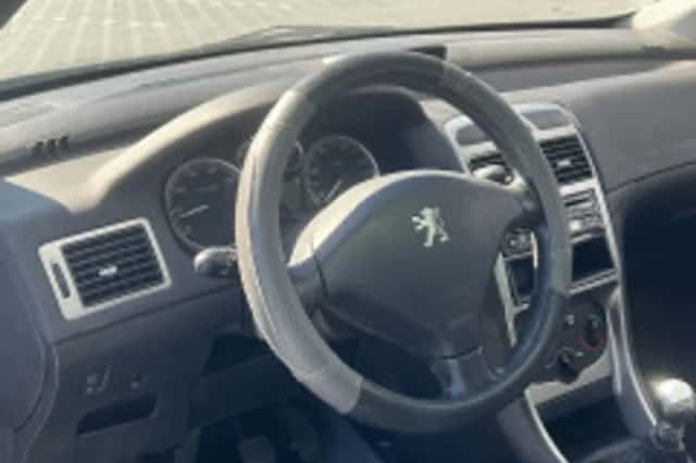 Peugeot 307 (2003) thumbnail 3