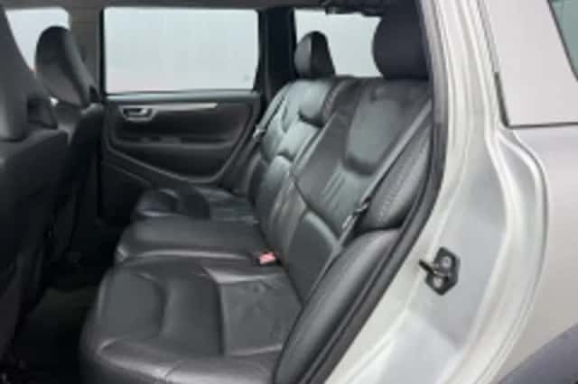 Volvo Xc70 (2007) thumbnail 6
