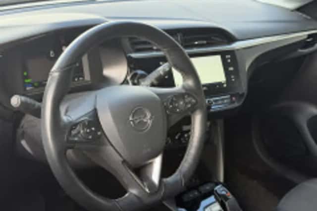 Opel Corsa-e (2021) thumbnail 4