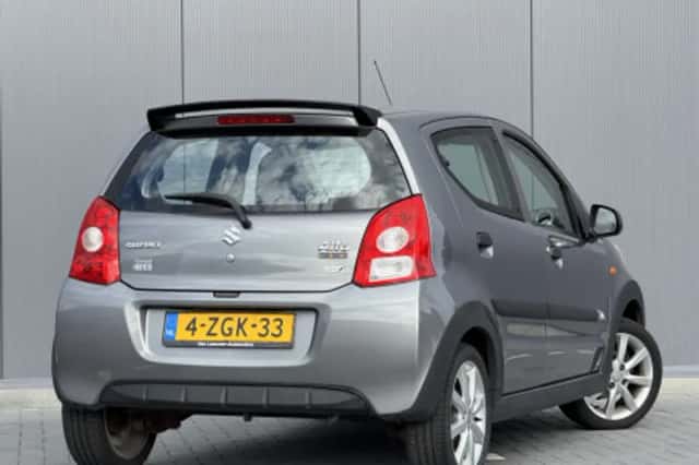 Suzuki Alto (2015) thumbnail 2