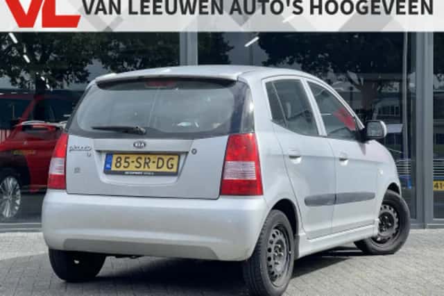 Kia Picanto (2006) thumbnail 2