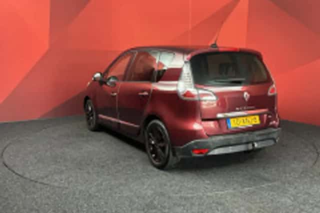 Renault Scénic (2012) thumbnail 6