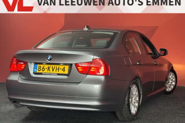 BMW 3-Serie (2009) thumbnail 2