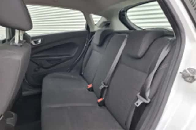 Ford Fiesta (2017) thumbnail 5