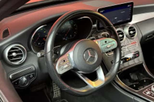 Mercedes-Benz C-Klasse (2020) thumbnail 3