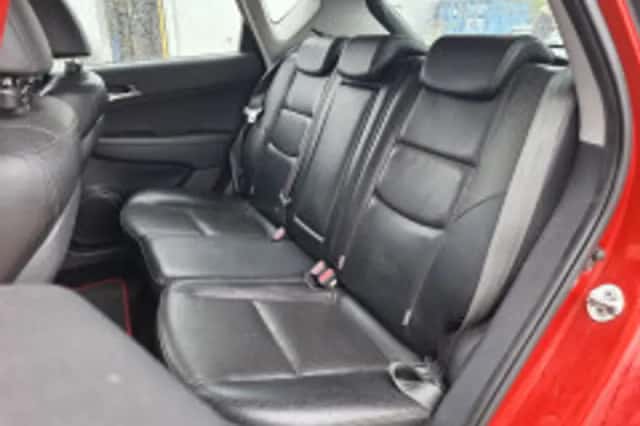 Hyundai i30 (2009) thumbnail 6