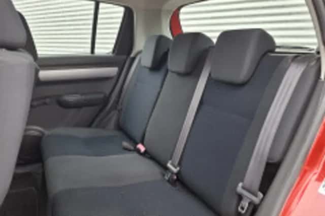 Suzuki Swift (2007) thumbnail 4
