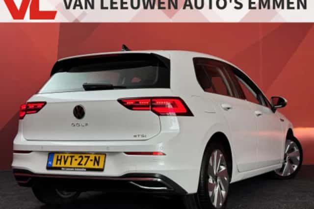 Volkswagen Golf (2020) thumbnail 2