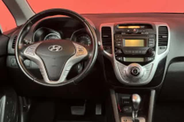Hyundai ix20 (2014) thumbnail 4