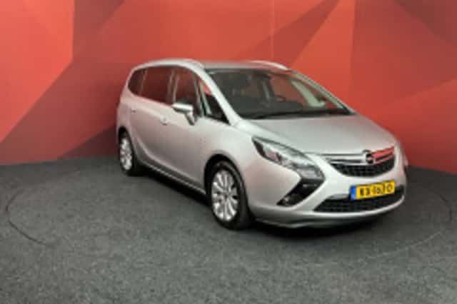 Opel Zafira Tourer (2014) thumbnail 5