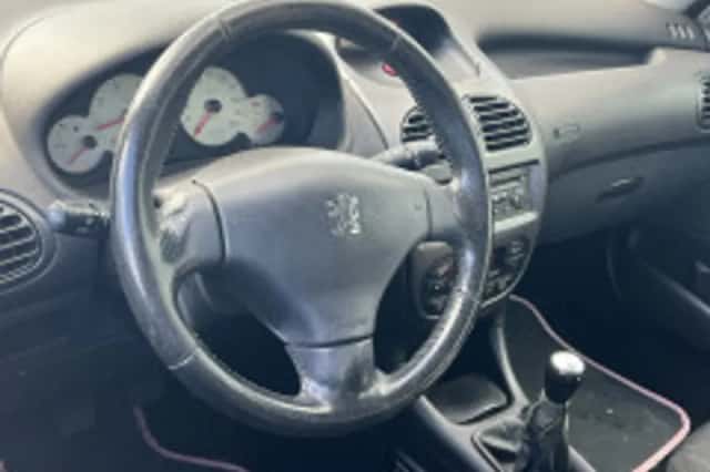 Peugeot 206 (2004) thumbnail 4