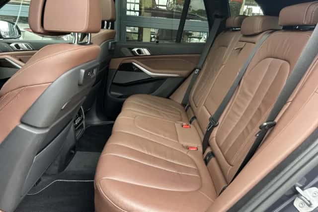 BMW X5 (2019) thumbnail 4
