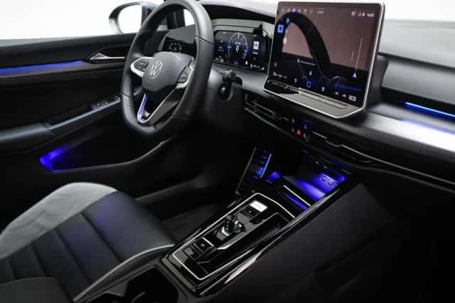 Volkswagen Golf (2026) thumbnail 3