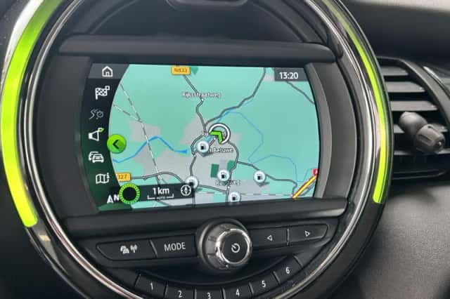 MINI Cooper (2020) thumbnail 5