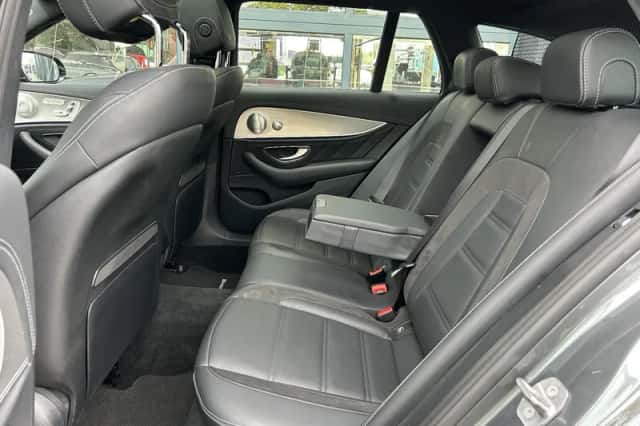 Mercedes-Benz E-Klasse (2017) thumbnail 4