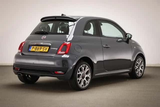 Fiat 500 (2022) thumbnail 2