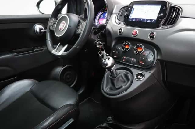 Fiat 500 (2022) thumbnail 3