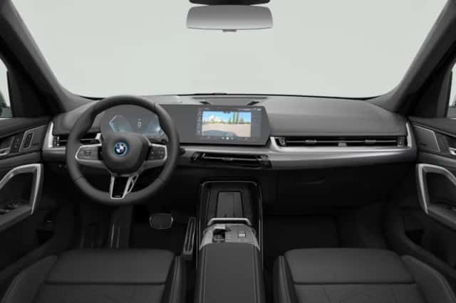 BMW X1 (2026) thumbnail 3