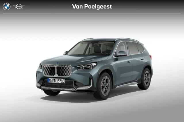 BMW iX1 (2026) thumbnail 1