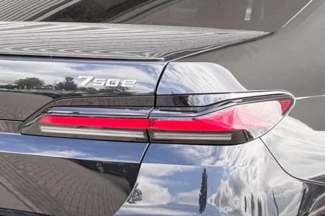 BMW 7-Serie (2026) thumbnail 5