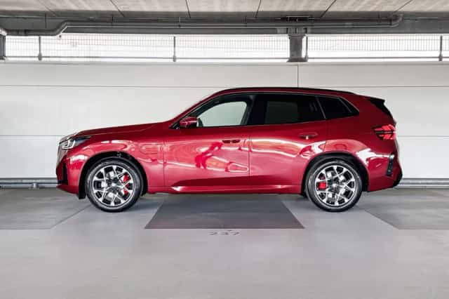 BMW X3 (2026) thumbnail 2