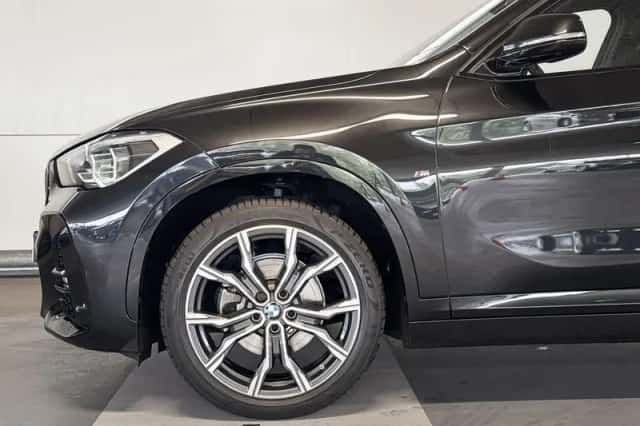 BMW X1 (2022) thumbnail 4