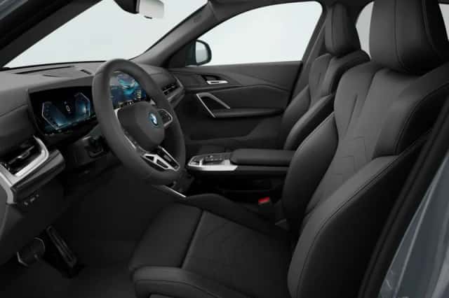 BMW iX2 (2026) thumbnail 4