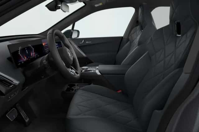 BMW iX (2026) thumbnail 4