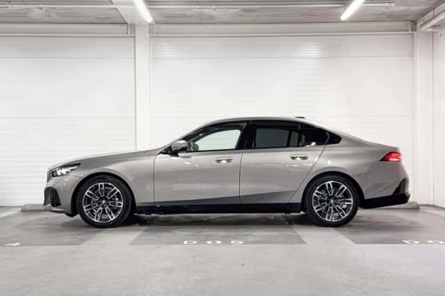BMW 5-Serie (2026) thumbnail 2