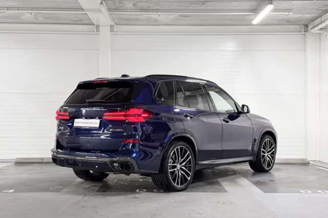 BMW X5 (2025) thumbnail 6