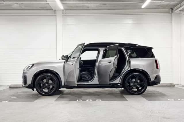 MINI Countryman (2026) thumbnail 3