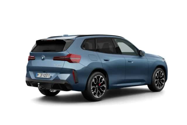 BMW X3 (2026) thumbnail 2
