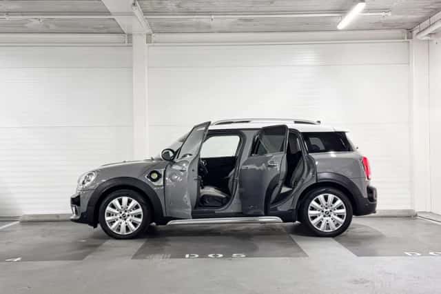 MINI Countryman (2020) thumbnail 3
