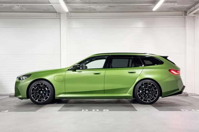 BMW M5 (2025) thumbnail 2