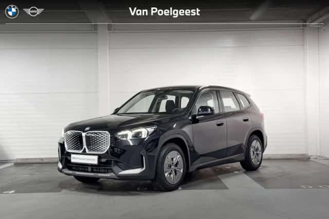BMW iX1 (2024) thumbnail 1