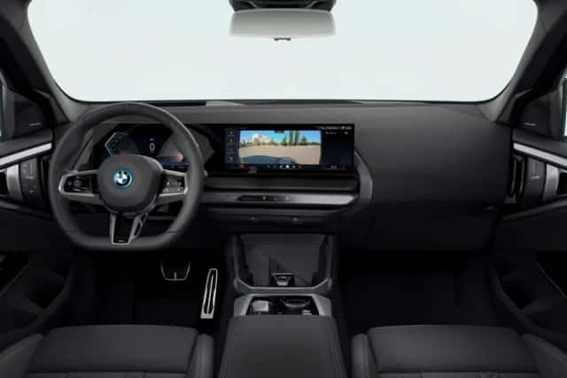 BMW X3 (2026) thumbnail 3