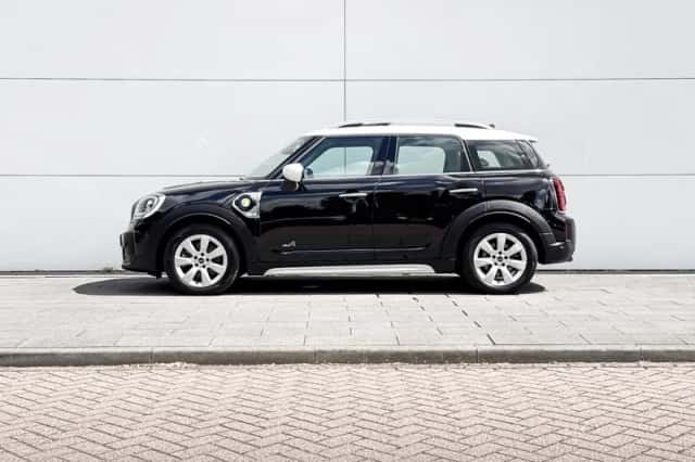 MINI Countryman (2021) thumbnail 2