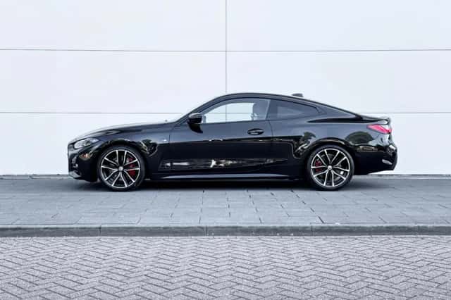 BMW 4-Serie (2022) thumbnail 2