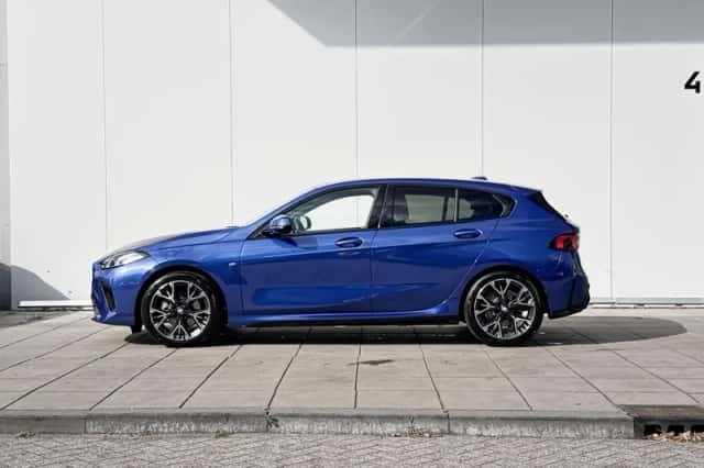 BMW 1-Serie (2025) thumbnail 2