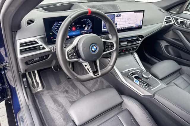 BMW i4 (2026) thumbnail 5