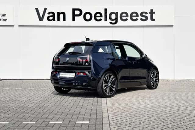 BMW i3 (2022) thumbnail 4