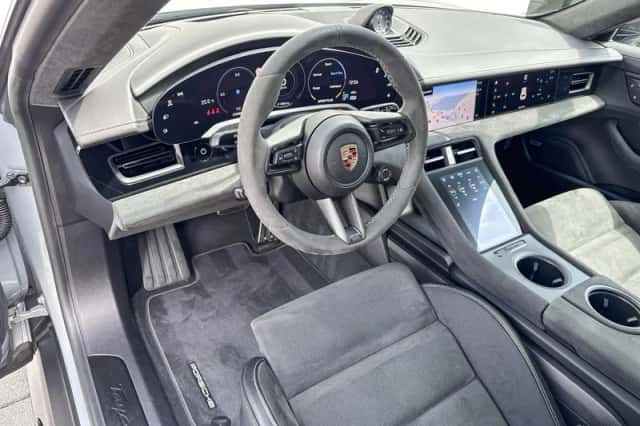 Porsche Taycan Sport Turismo (2024) thumbnail 5