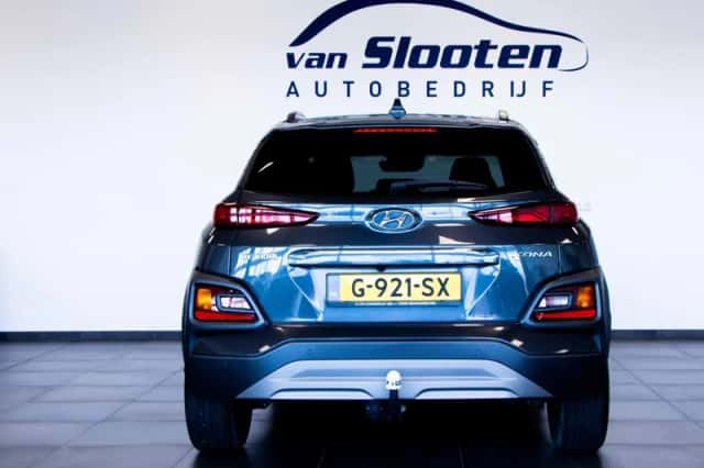 Hyundai Kona (2019) thumbnail 4