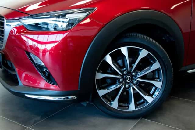Mazda CX-3 (2018) thumbnail 2