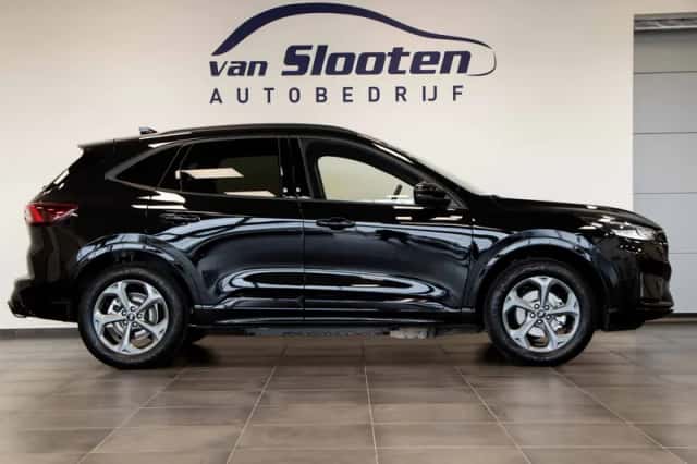 Ford Kuga (2025) thumbnail 3